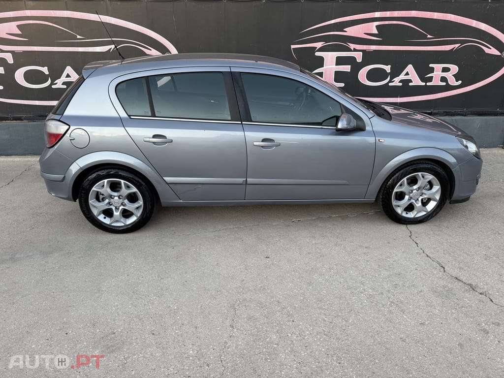 Opel Astra 1.7 CDTi Cosmo M5
