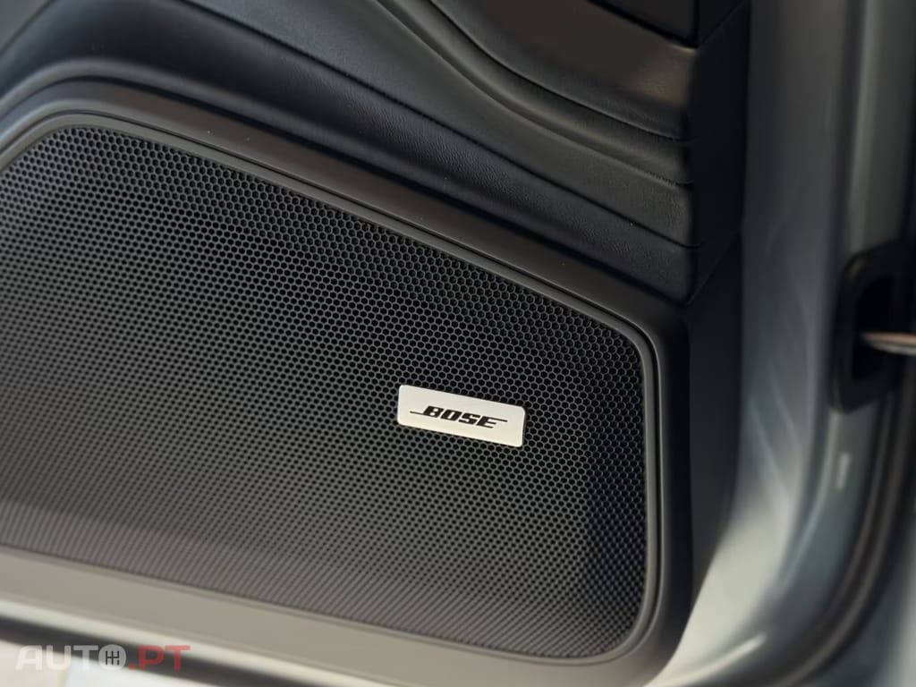 Porsche Panamera 4 E-Hybrid