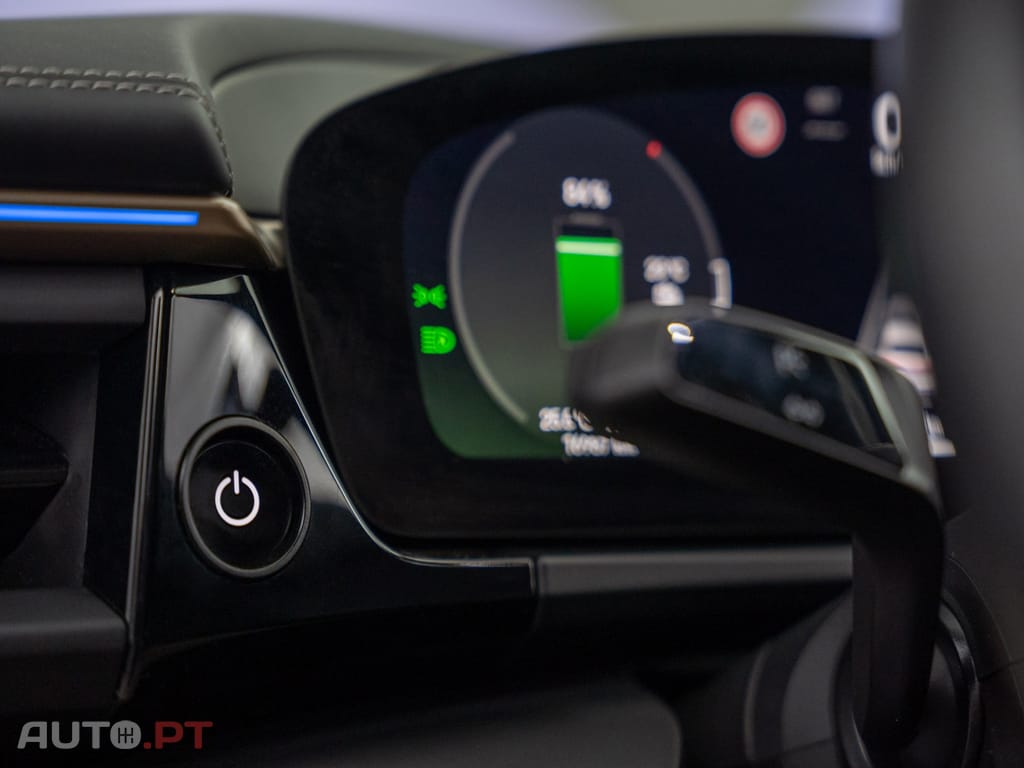 Porsche Macan Electric 4