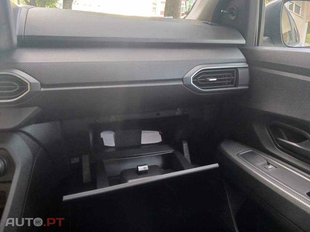 Dacia Sandero 1.0 SCe Essential