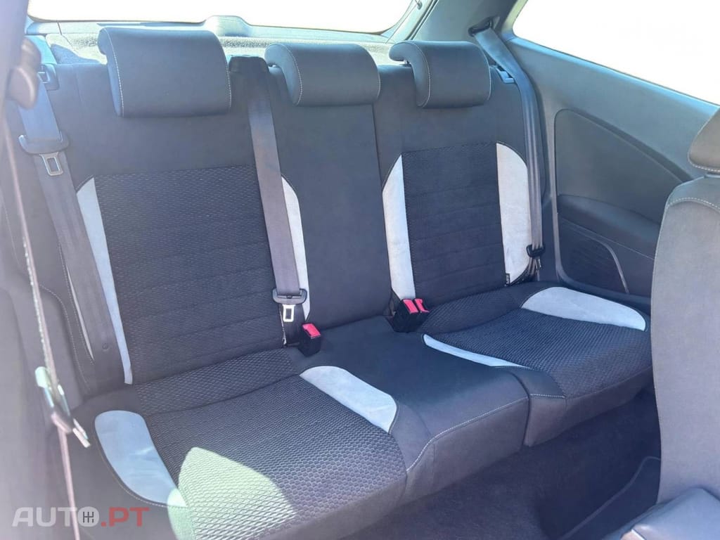 Volkswagen Polo 1.6 TDI R-Line BlueMotion