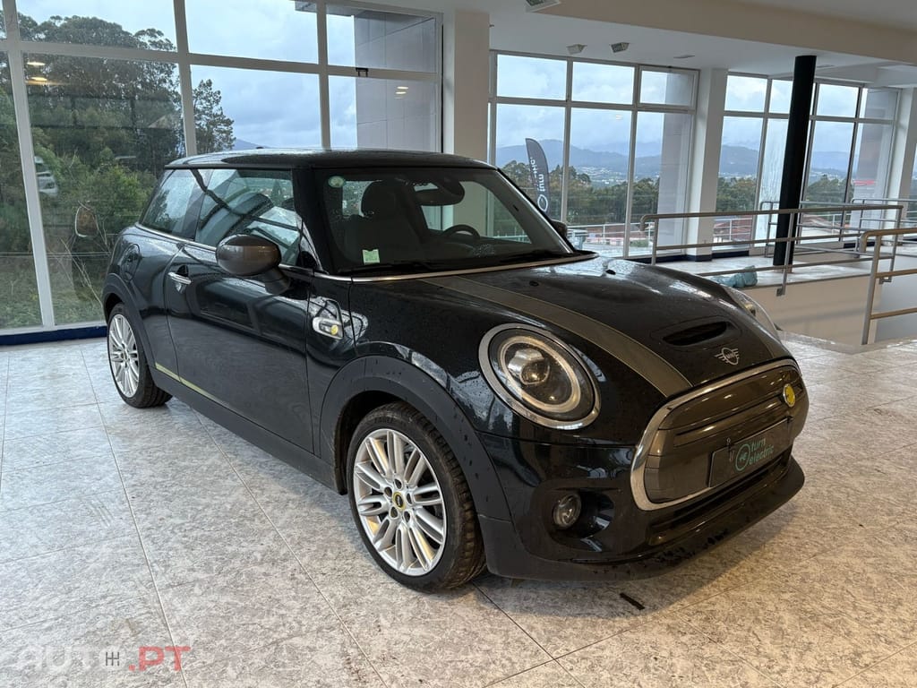 MINI Cooper Cooper SE