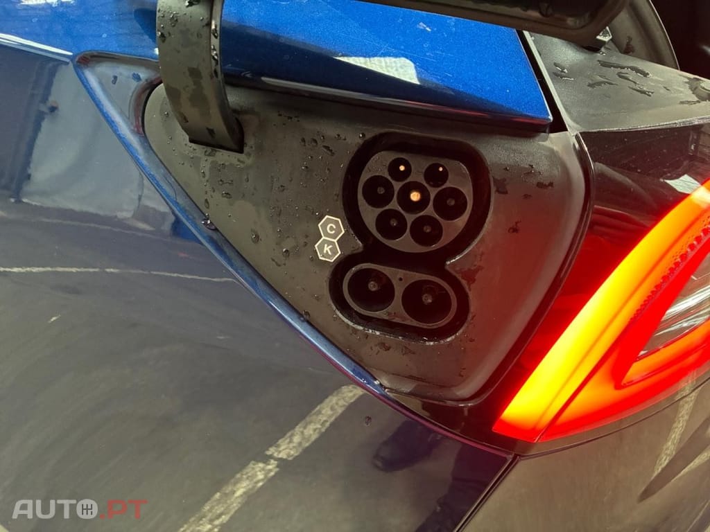 Tesla Model 3 Standard Range Plus RWD