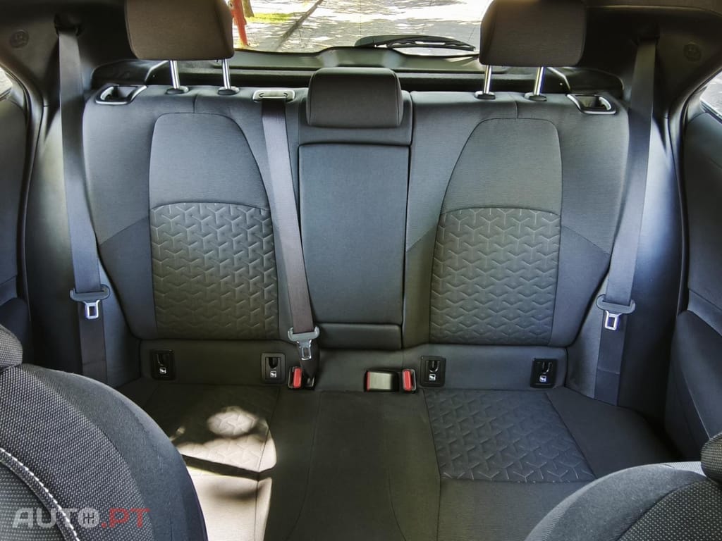 Toyota Corolla 1.8 Hybrid Comfort+P.Sport