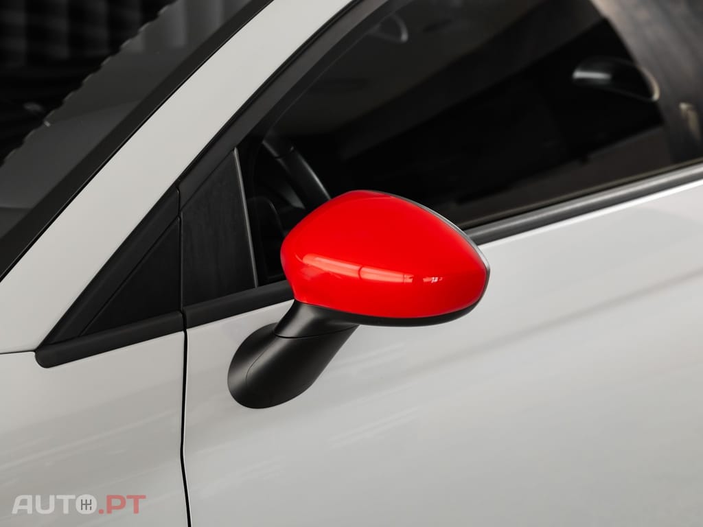 Abarth 595 1.4 T-Jet Pista