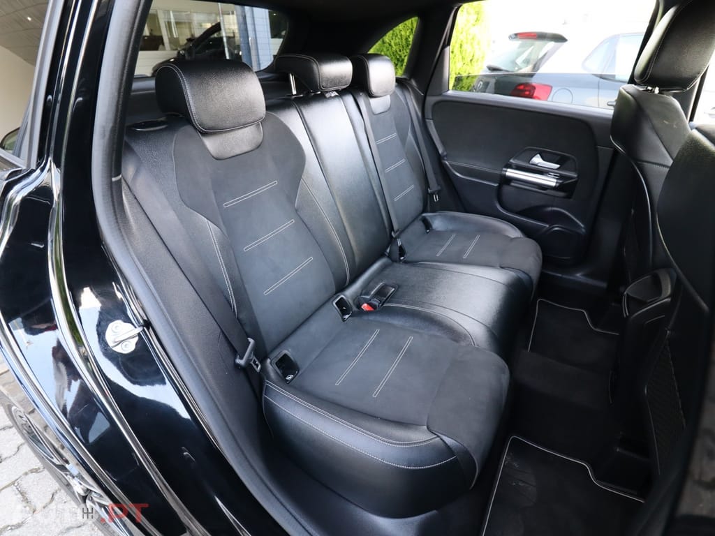 Mercedes-Benz B 250 e AMG Line