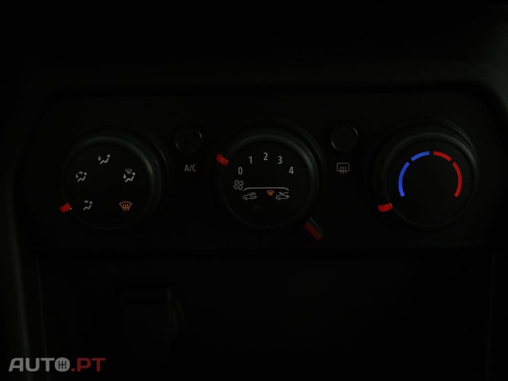 Dacia Sandero Sandero 1.0 ECO-G Essential Bi-Fuel