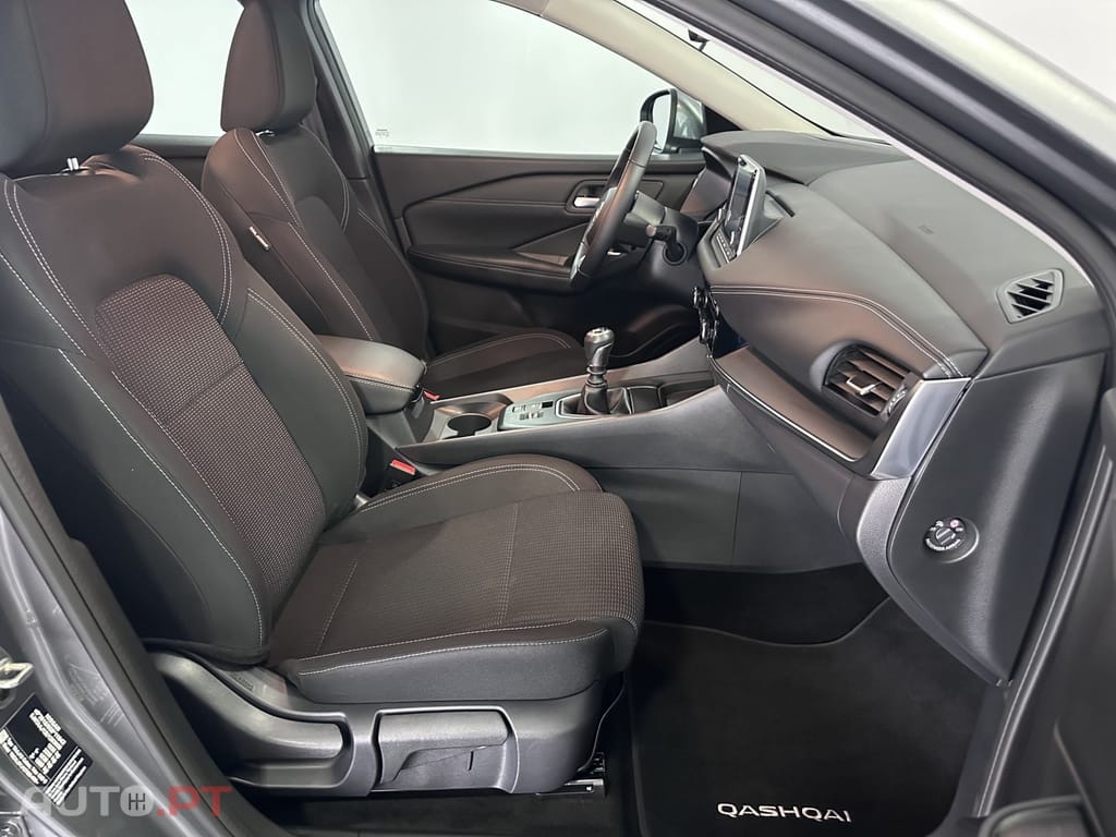 Nissan Qashqai 1.3 DIG-T Acenta LED+R