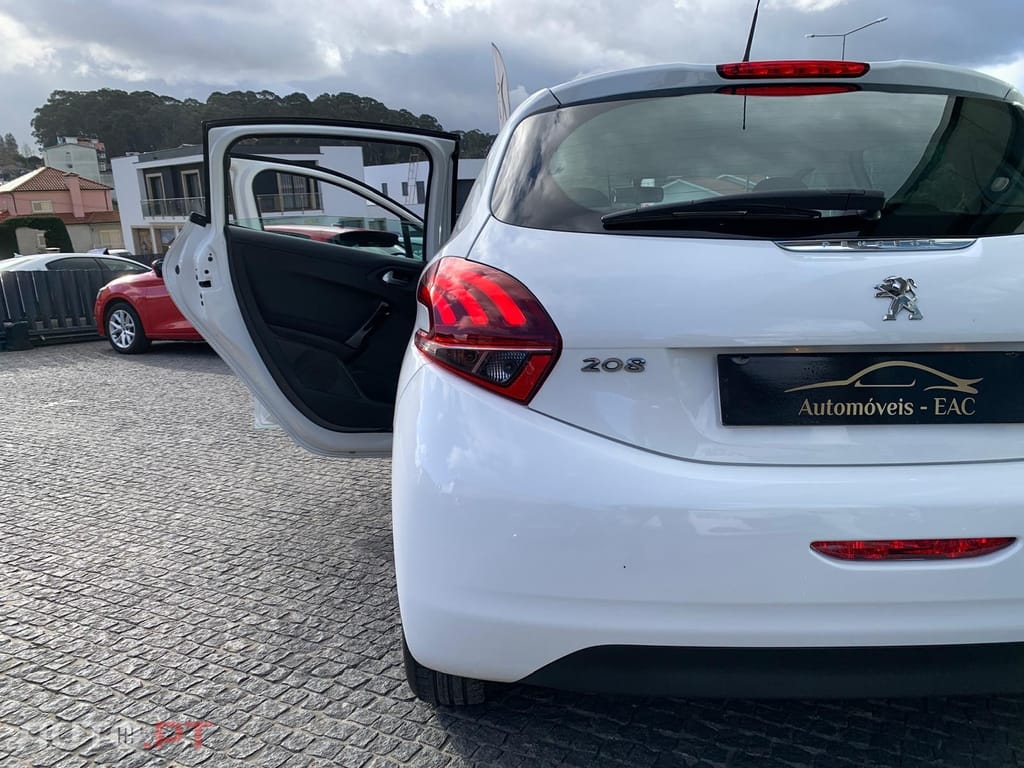 Peugeot 208 1.5 BlueHDi Active