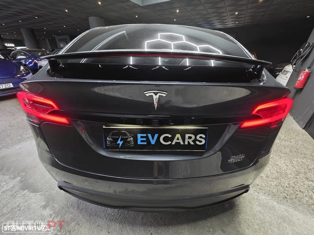 Tesla Model X Plaid AWD