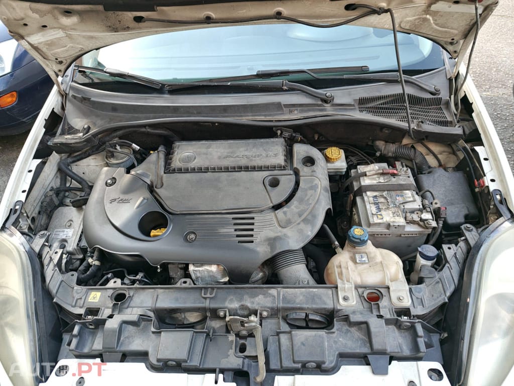 Fiat Punto 1.3Mjet diesel 85cv AC Nacional