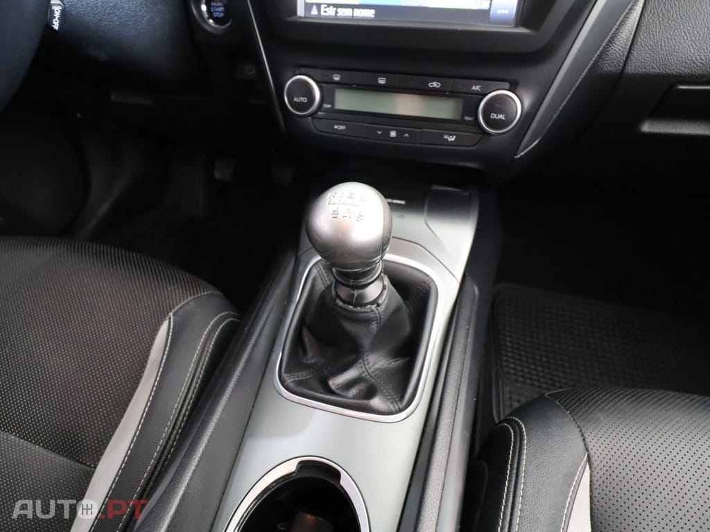 Toyota Avensis Touring Sports 1.6 D-4D Exclusive+GPS