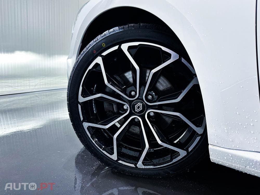 Renault Mégane ST HYBRID 1.6 TCE 160CV