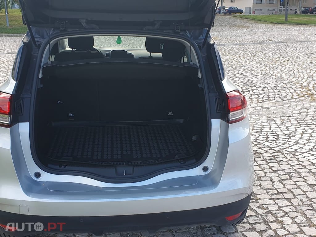 Renault Scénic 1.7 Blue dCi Limited