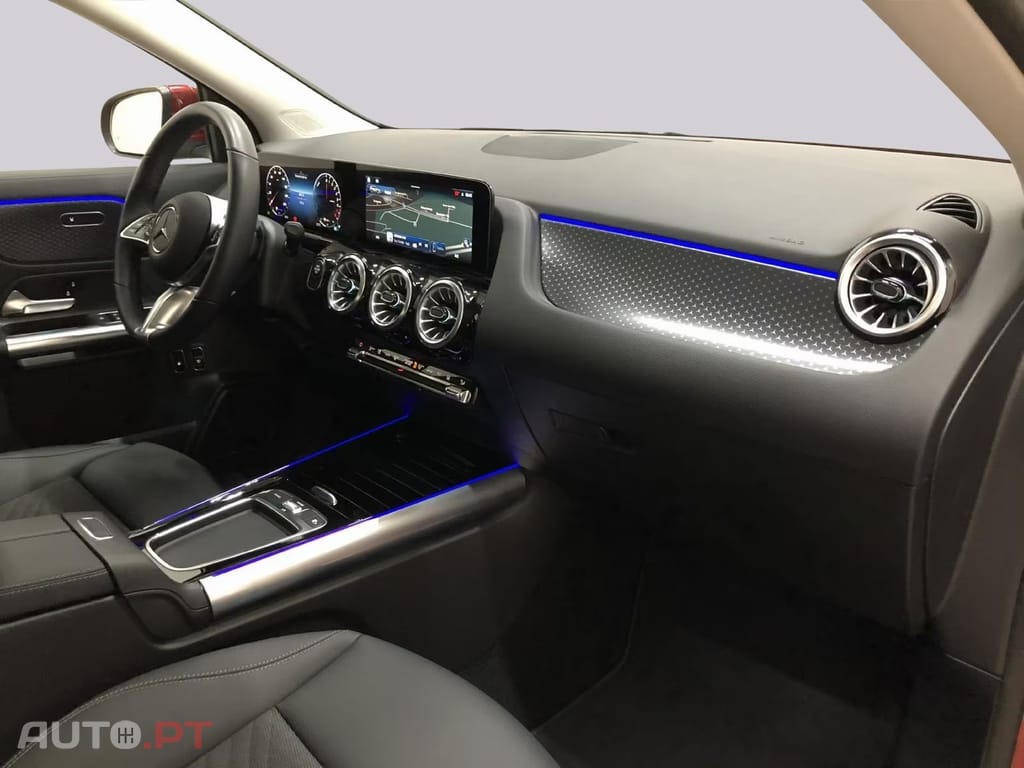 Mercedes-Benz GLA 250 I.V.A DEDUTIVEL e