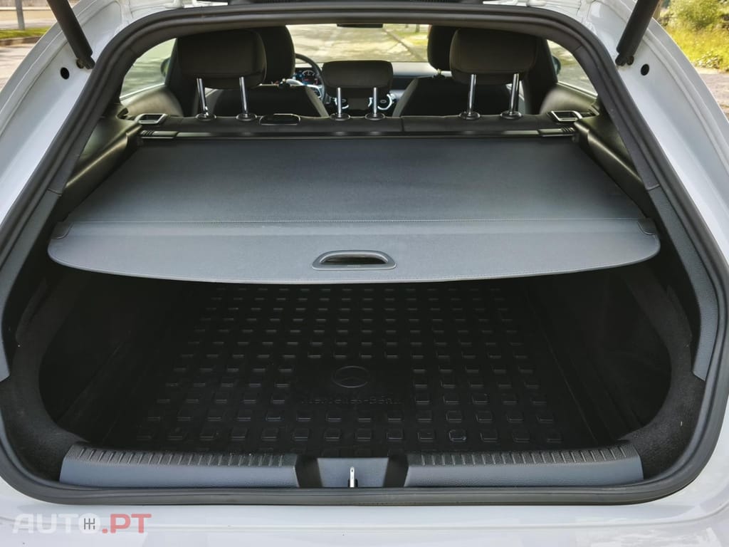 Mercedes-Benz CLA 180 d Shooting Brake Business Solutions Aut.