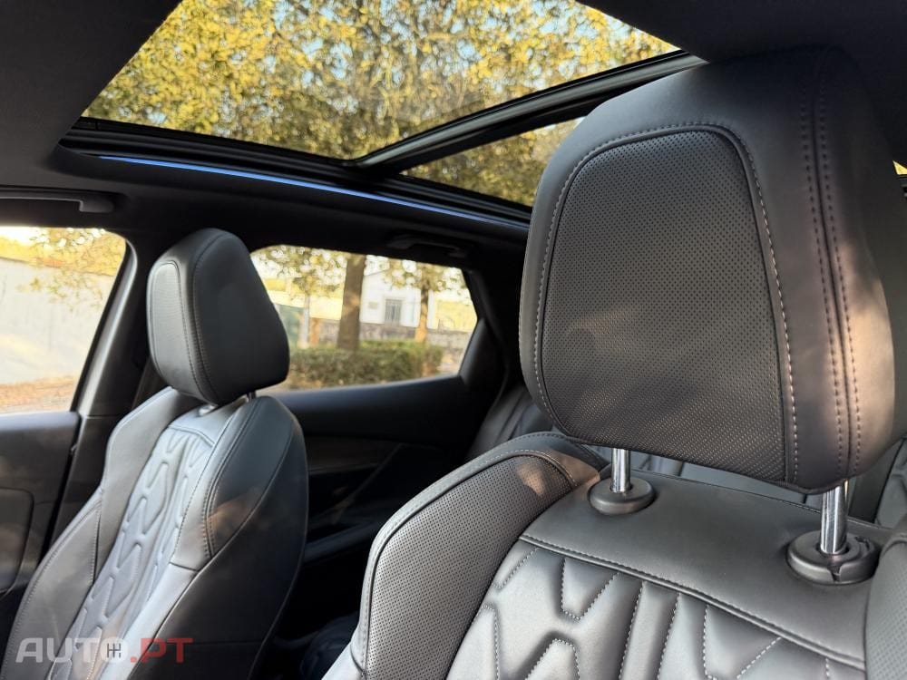 Peugeot 3008 1.6 Hybrid GT Pack e-EAT8