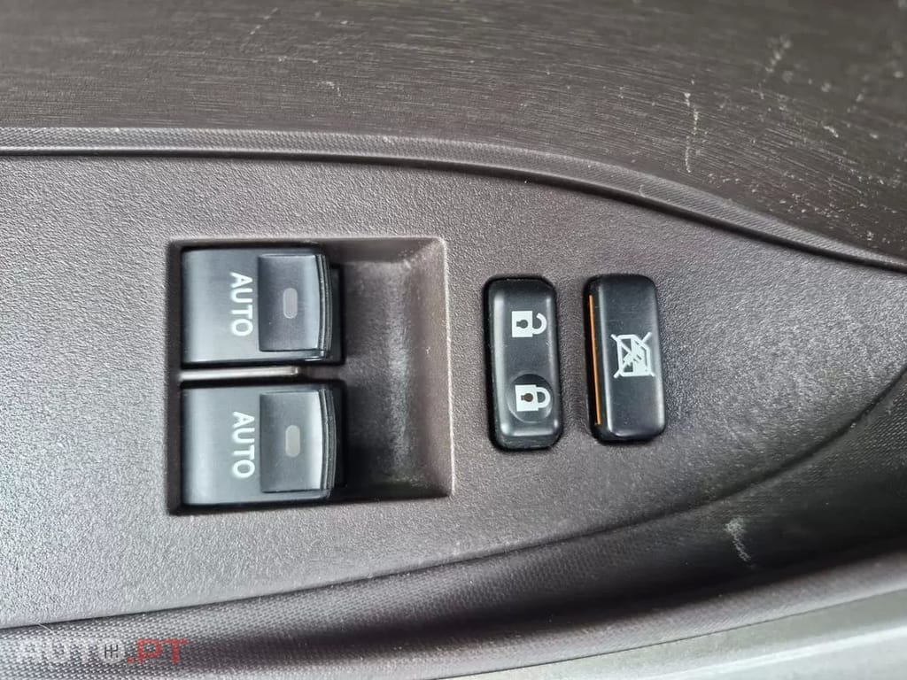 Toyota iQ 1.0 VVT-i Essential+AC