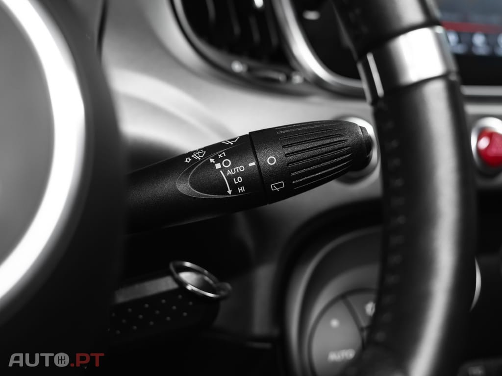 Abarth 595 1.4 T-Jet Pista