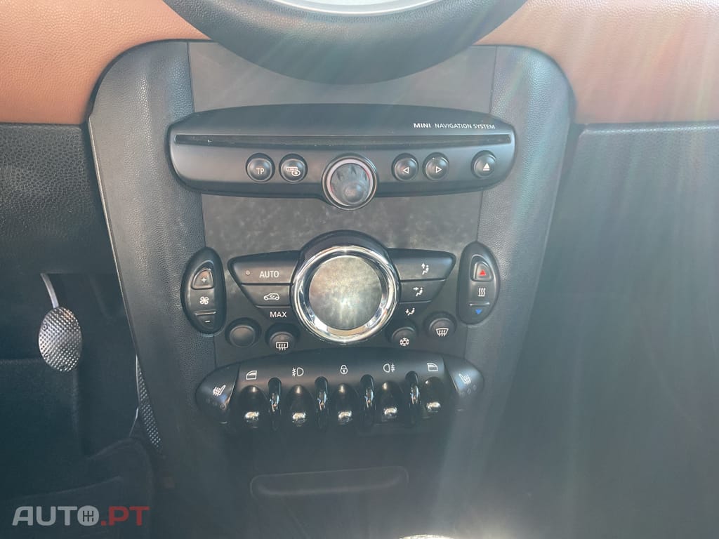 MINI Cooper Cooper D