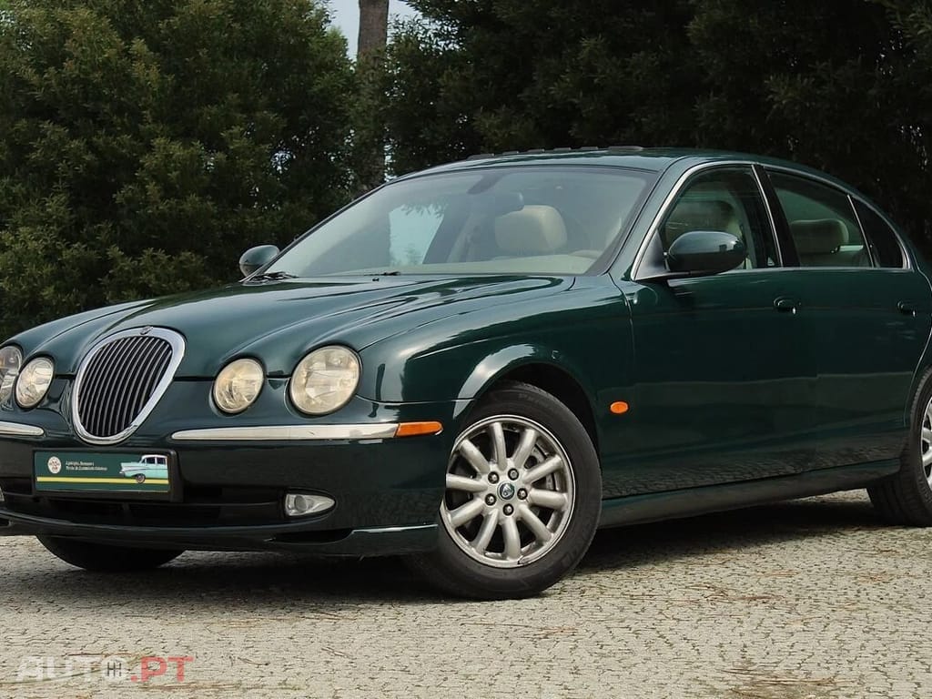 Jaguar S-Type 2.5 V6 Executive