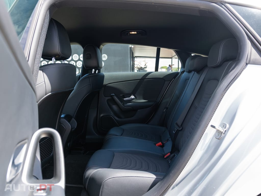 Mercedes-Benz CLA 250 e Style Plus