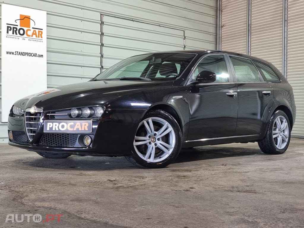 Alfa Romeo 159 Sportwagon 1.9 JTDm 16V Sportiva+