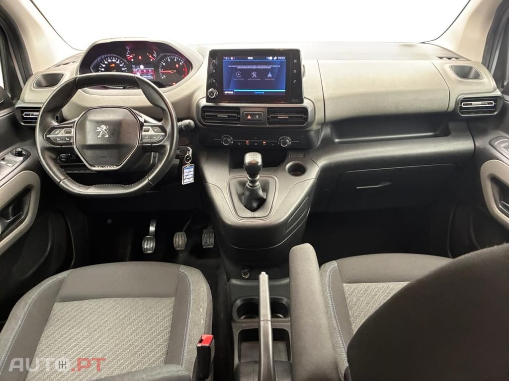 Peugeot Rifter 1.5 BlueHDi Standard Style