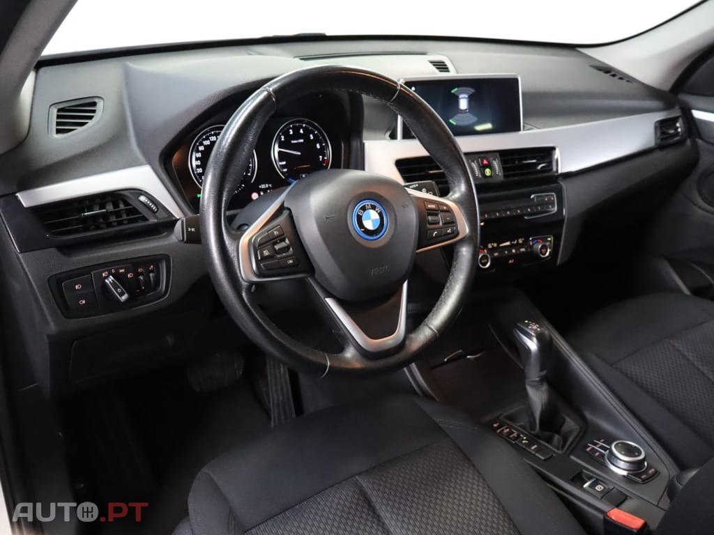 BMW X1 xDrive25e