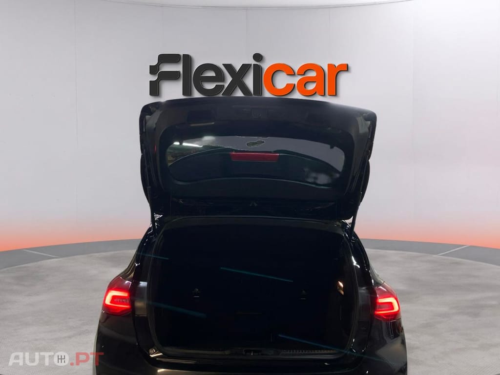 Ford Focus 1.0 EcoBoost MHEV ST-Line