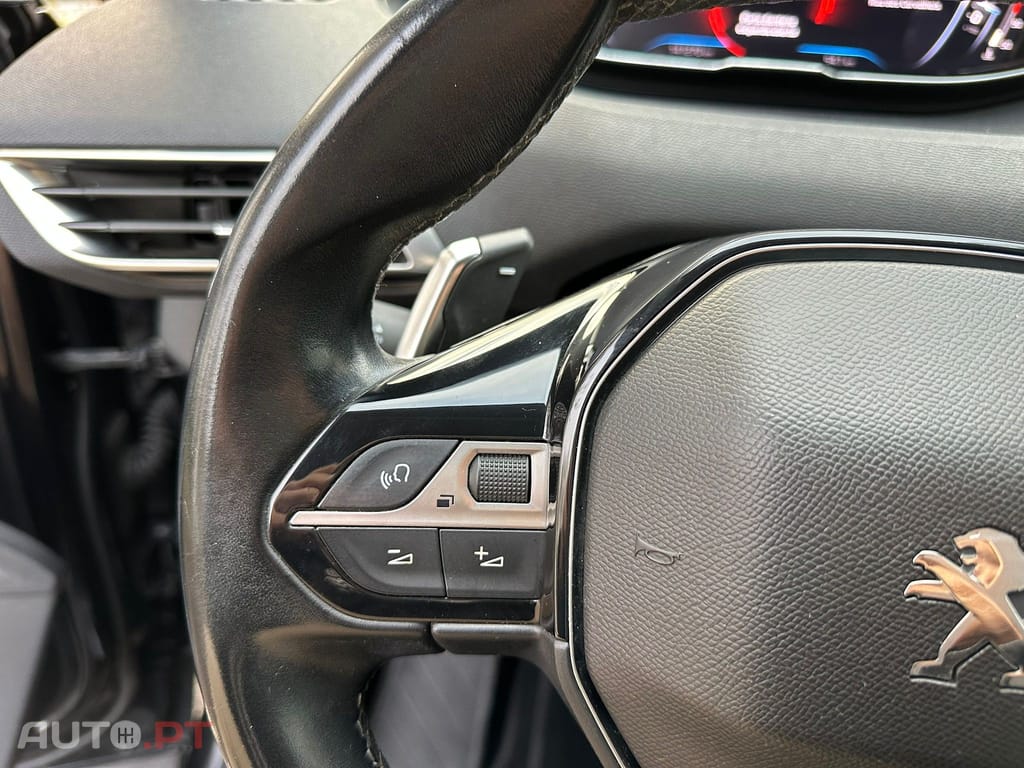 Peugeot 3008 1.5 BlueHDi Allure Pack EAT8