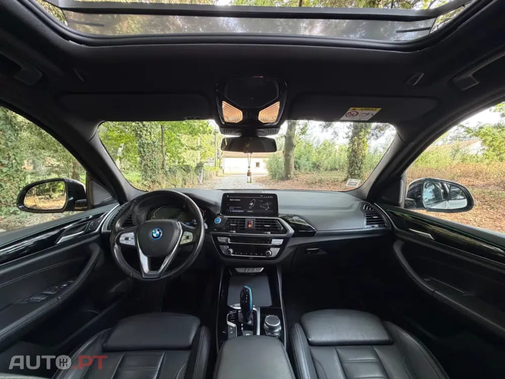 BMW iX3 M Sport Impressive