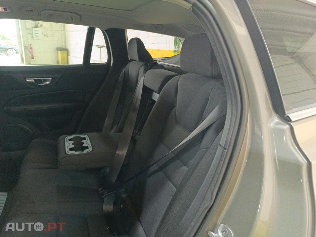 Volvo V60 2.0 T6 AWD TE Inscription Expression