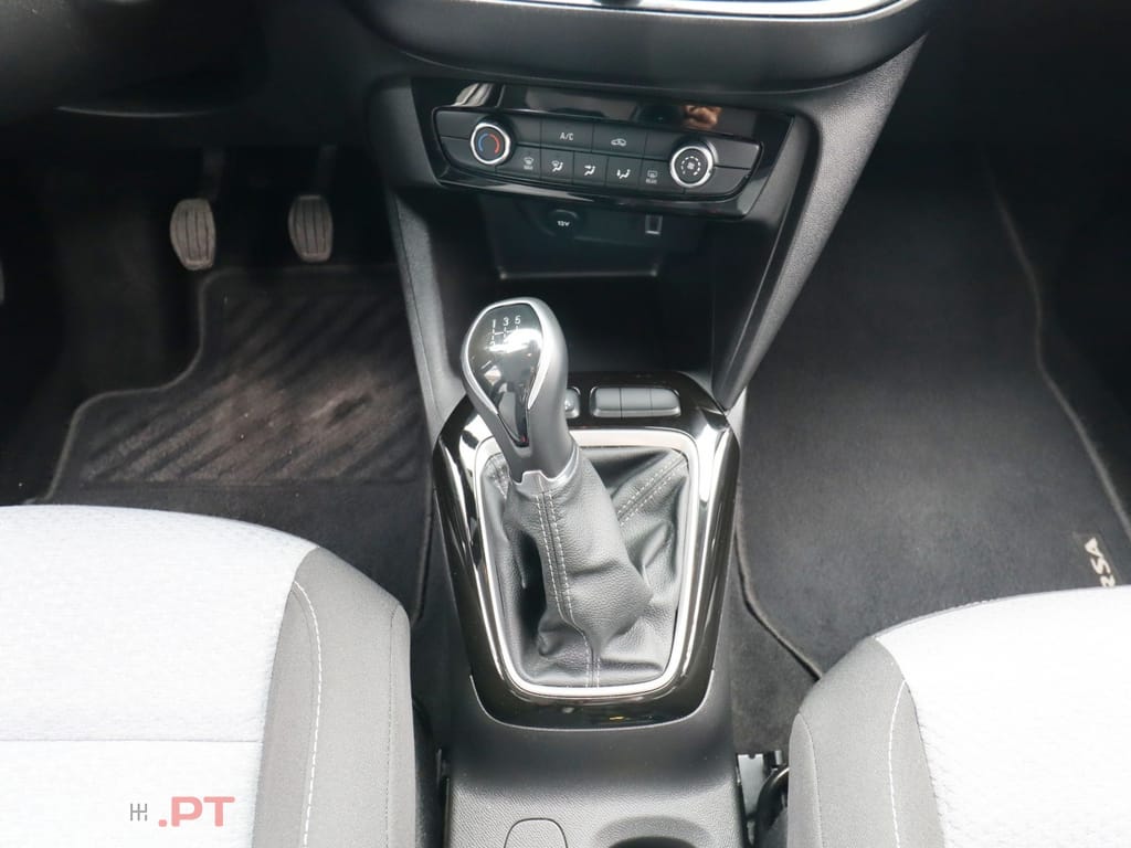 Opel Corsa 1.2 T Business Edition