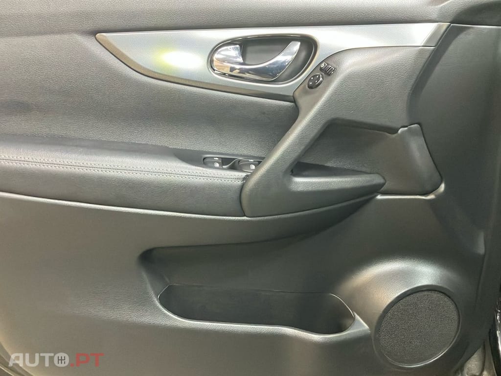 Nissan Qashqai 1.3 DIG-T N-Connecta