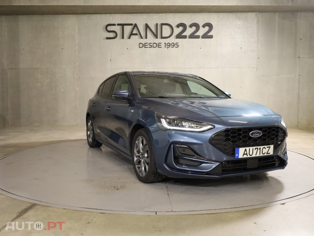Ford Focus 1.0 EcoBoost MHEV ST-Line