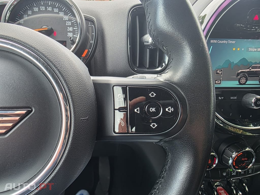 MINI Countryman One D