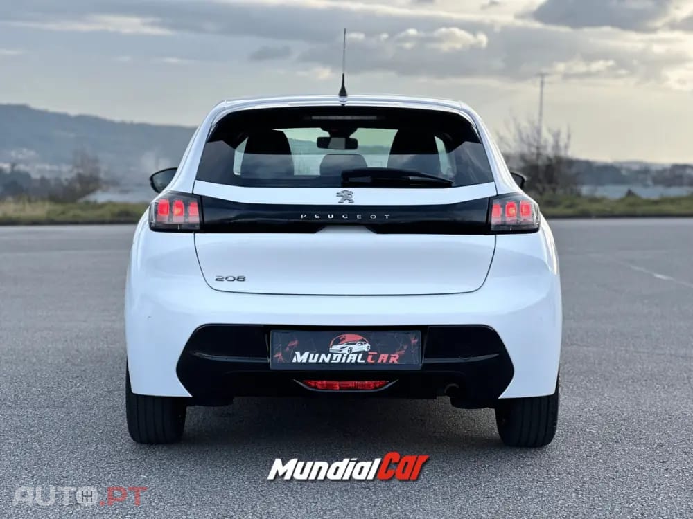 Peugeot 208 1.5 BlueHDi Allure Pack