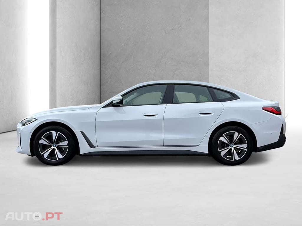 BMW i4 eDrive40
