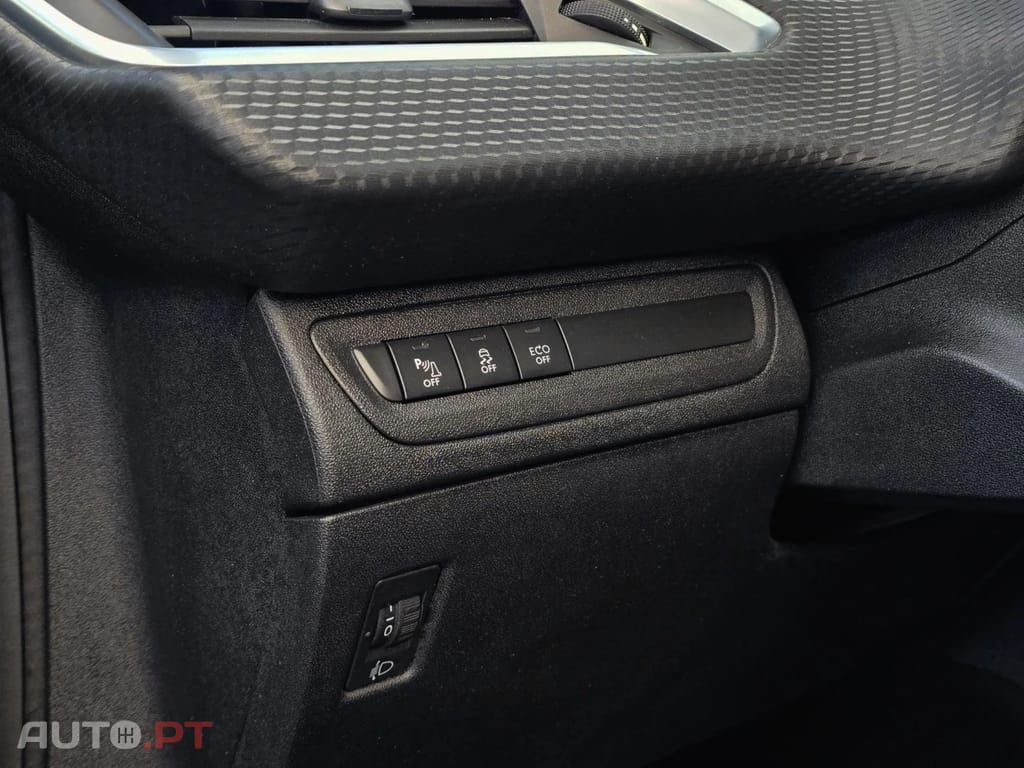 Peugeot 2008 1.6 BlueHDi Active
