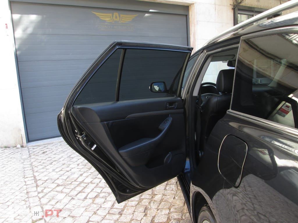 Toyota Avensis 2.0 D-4D Sol+GPS