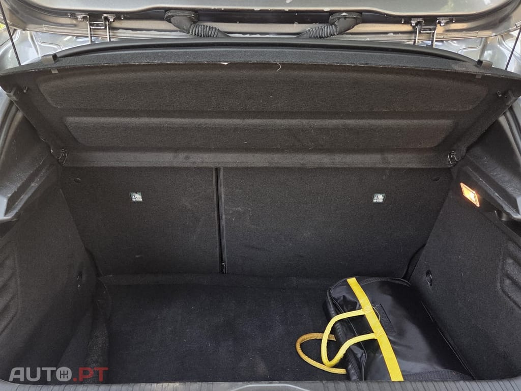 Renault Clio E-Tech ybrid