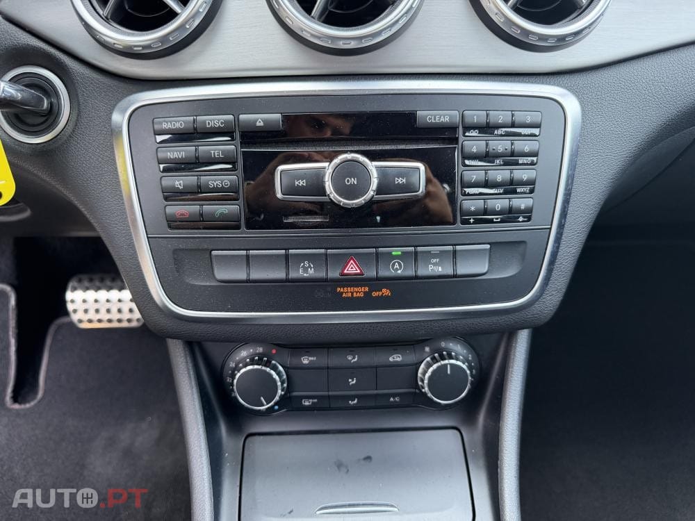 Mercedes-Benz GLA 180 d AMG Line