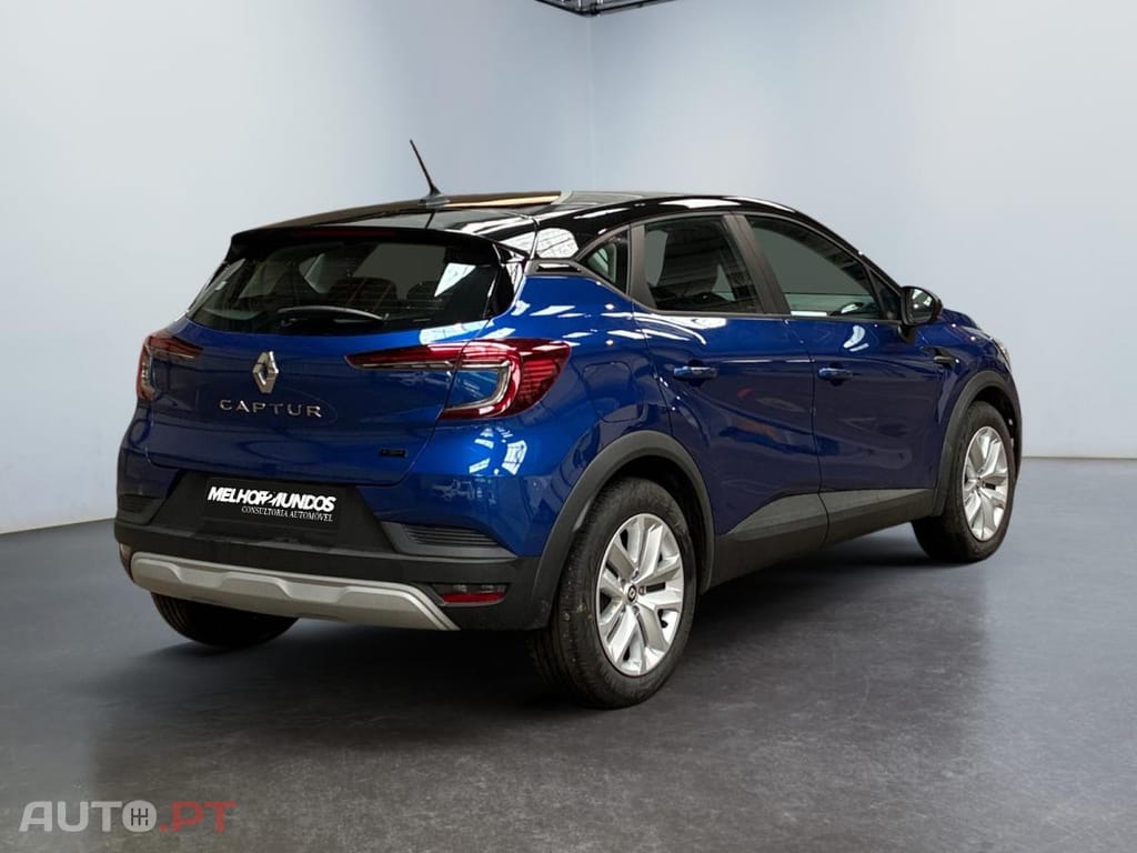 Renault Captur 1.6 E-Tech Full Hybrid Equilibre