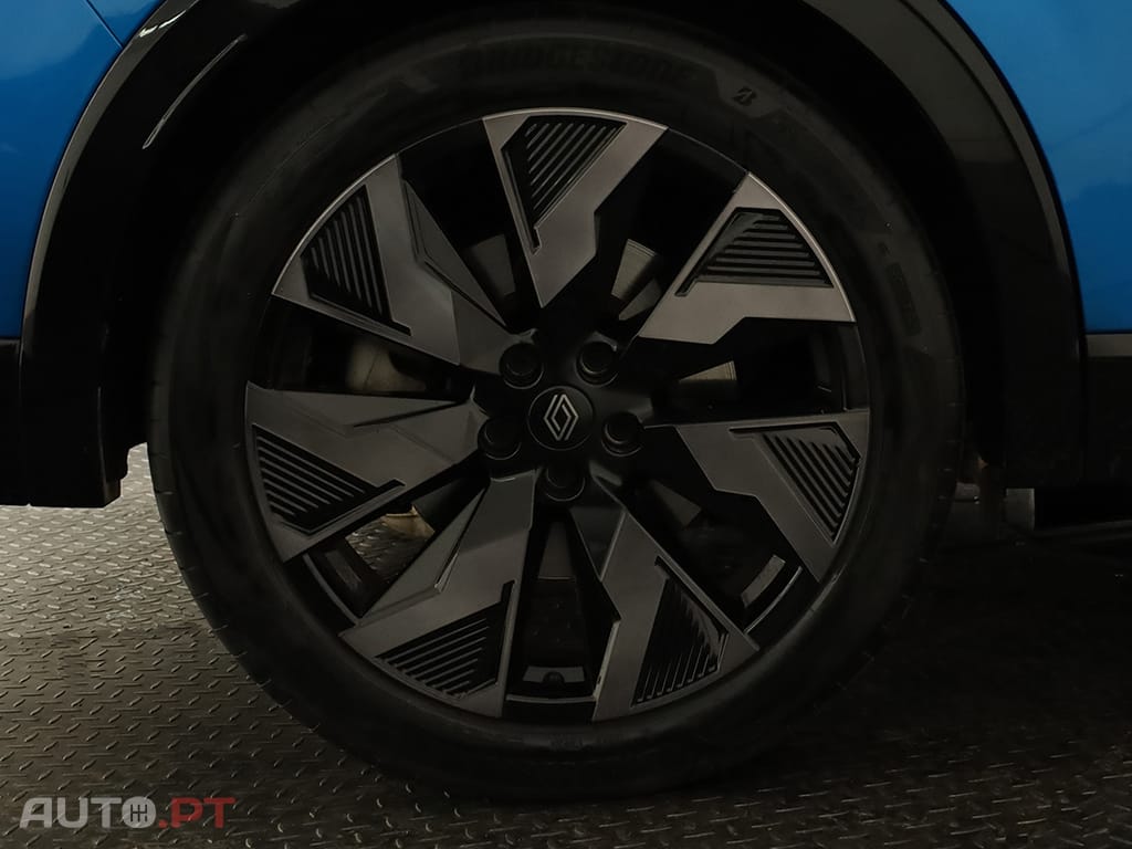 Renault Rafale 1.2 Hyper Hybrid E-Tech 4x4 Esprit Alpine