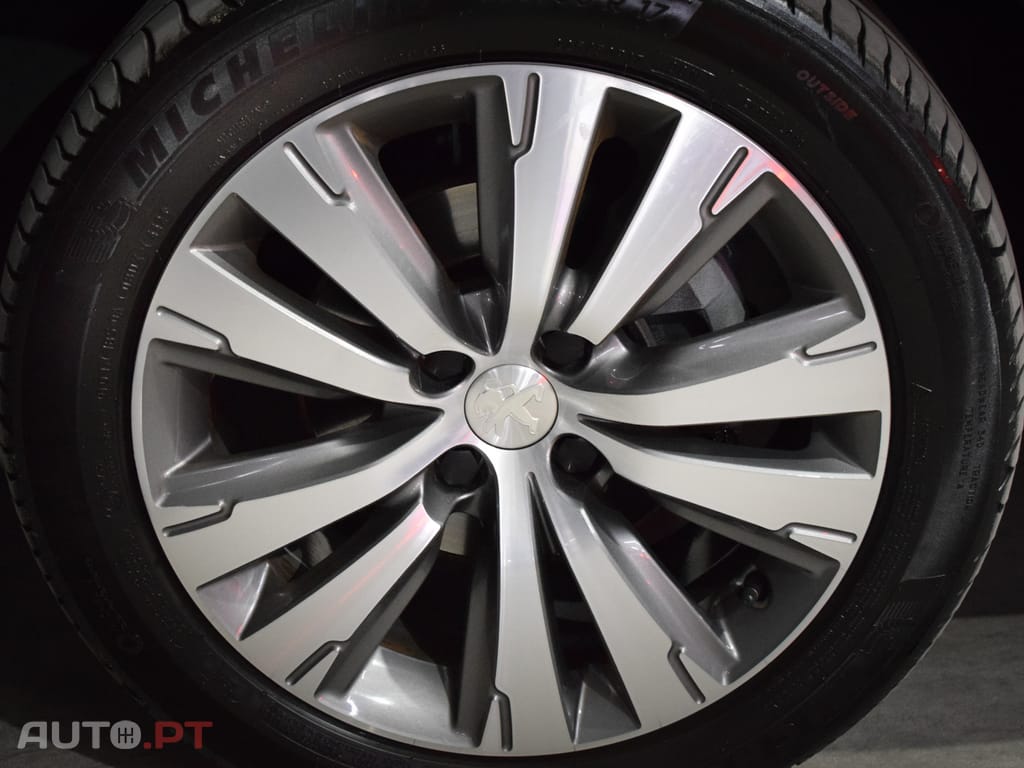Peugeot 3008 1.6 BlueHdi