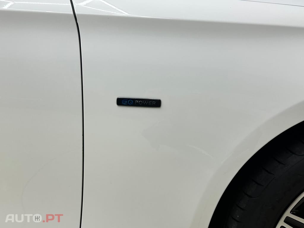 Mercedes-Benz E 300 de AMG Line
