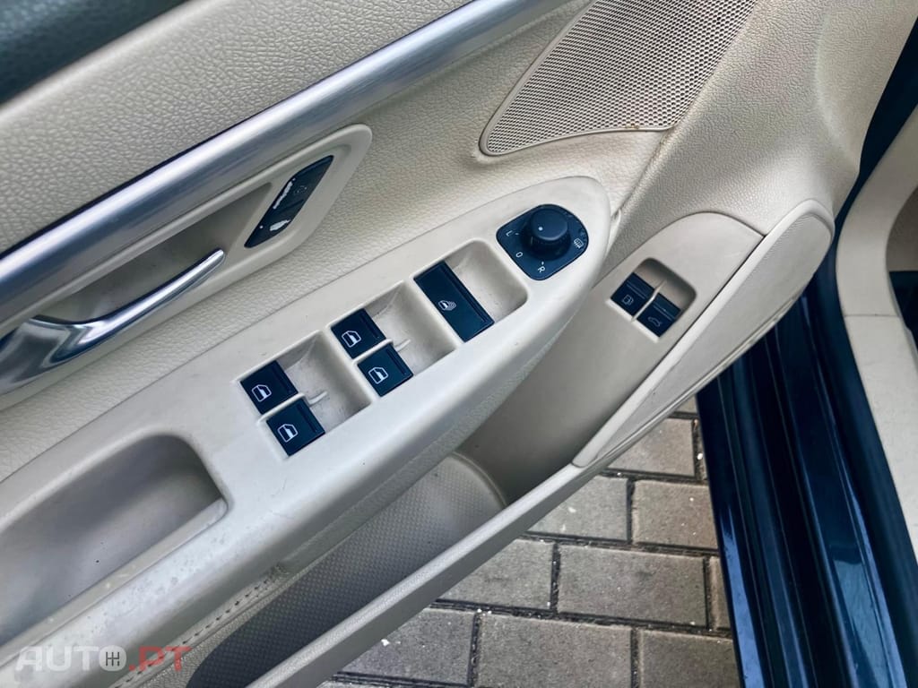 Volkswagen EOS 2.0 TDi Top