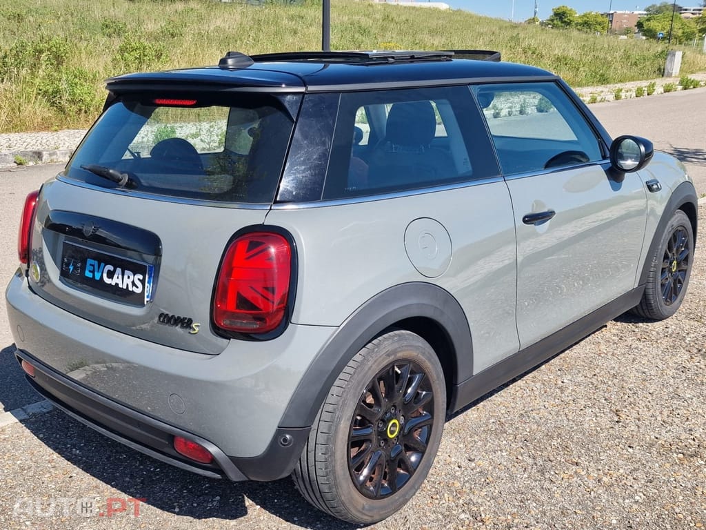 MINI Cooper MINI 3 Portas Cooper SE Camden Edition