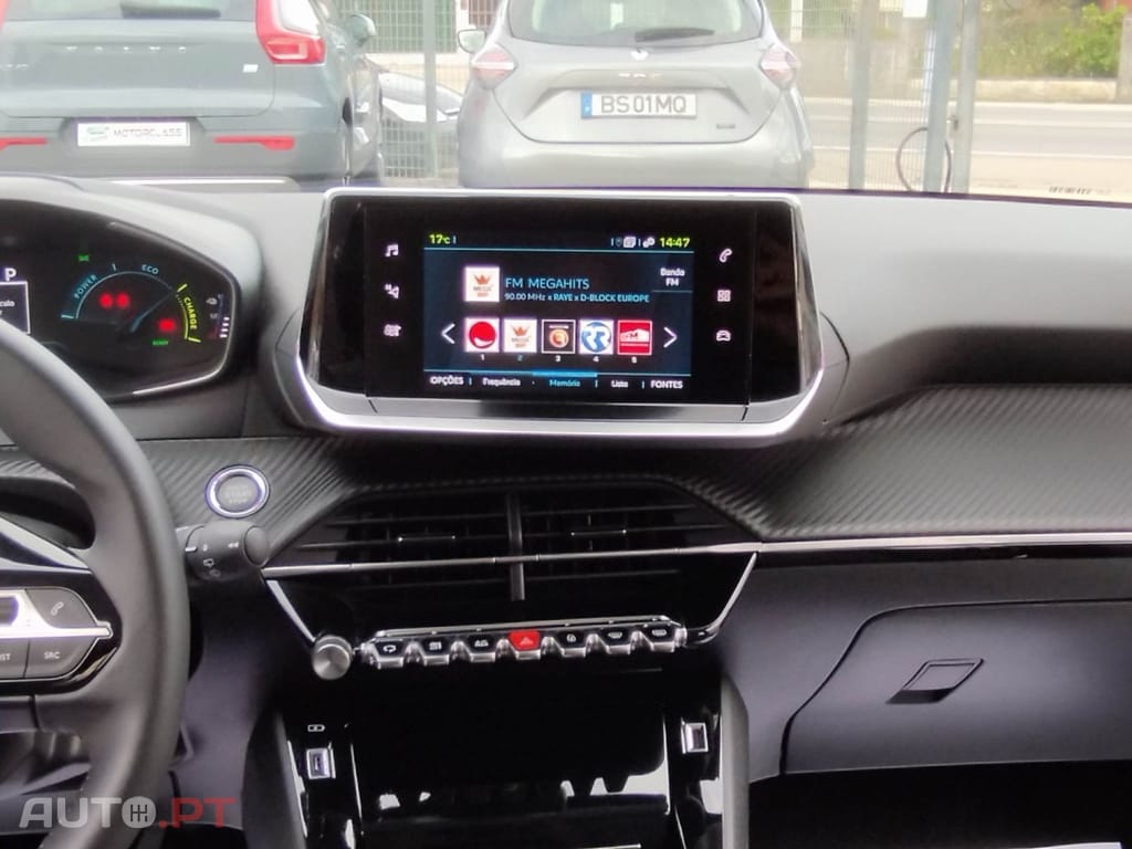 Peugeot E-208 50 kWh Allure Pack